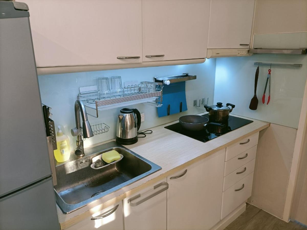 溫馨小屋 Банкок Екстериор снимка