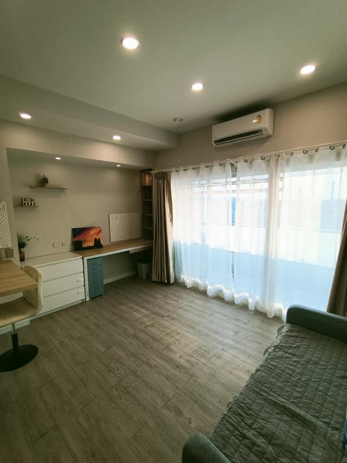 溫馨小屋 Банкок Екстериор снимка